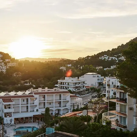 Hyde Ibiza 4* קאלה יונגה